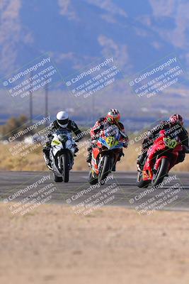 media/Dec-17-2023-CVMA (Sun) [[bf0c04832d]]/Race 2 Amateur Supersport Open/